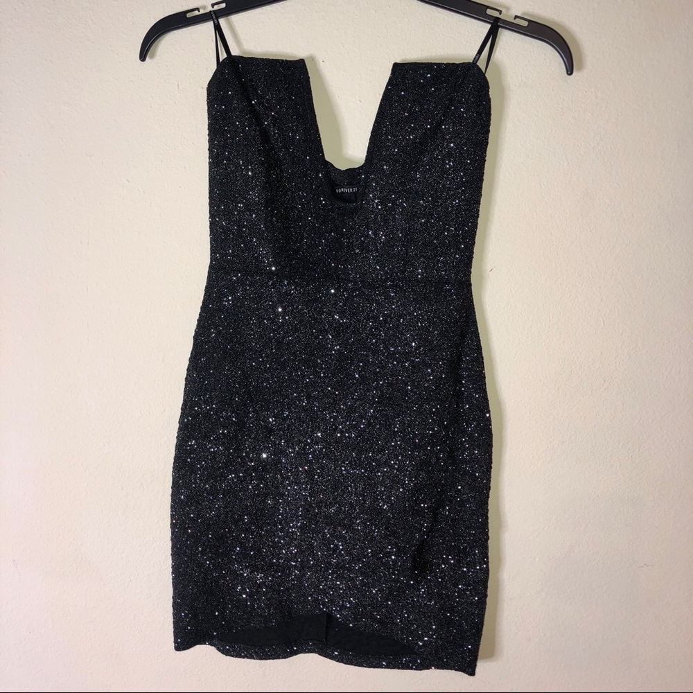 Forever 21 Strapless Black Mini Dress